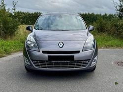 Grau Gebraucht 2011 Renault Grand Scénic III Van / Kleinbus | 6.250 € (Guter Preis)
