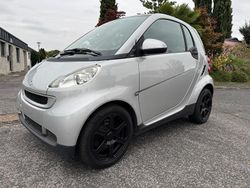 Grau Gebraucht 2007 Smart ForTwo Coupé Coupé | 3.600 € (Etwas zu teuer)