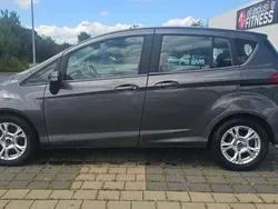 Grau Gebraucht 2016 Ford B-MAX Ambiente Van / Kleinbus | 4.450 € (Fairer Preis)