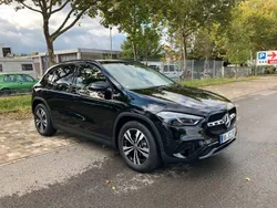 Schwarz Gebraucht 2024 Mercedes GLA220 Progressive SUV | 58.900 €