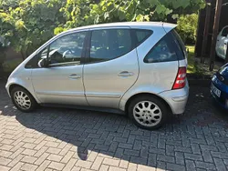 Silber Gebraucht 2001 Mercedes A170 Limousine | 1.989 €