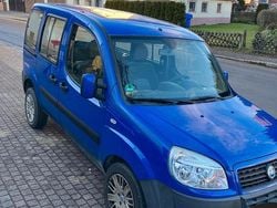 Blau Gebraucht 2006 Fiat Doblò Van / Kleinbus | 800 € (Superpreis)
