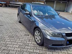 Grau Gebraucht 2006 BMW 318 Limousine | 2.850 € (Fairer Preis)