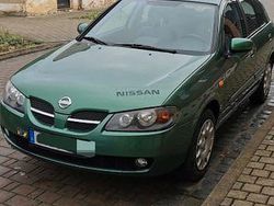 Grün Gebraucht 2004 Nissan Almera Acenta Limousine | 1.200 € (Fairer Preis)