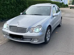 Silber Gebraucht 2005 Mercedes C230 Limousine | 3.990 € (Fairer Preis)