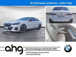 Weiß Gebraucht 2024 BMW i5 Performance Limousine | 76.930 € (Etwas zu teuer)