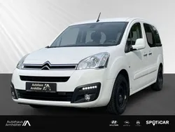 Weiß Gebraucht 2016 Citroën Berlingo SELECTION Van / Kleinbus | 15.190 €