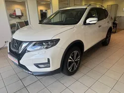 Weiß Gebraucht 2020 Nissan X-Trail N-Connecta SUV | 23.700 € (Fairer Preis)