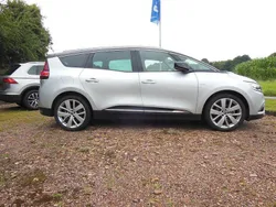 Silber Gebraucht 2020 Renault Grand Scénic IV LIMITED Van / Kleinbus | 16.599 € (Fairer Preis)