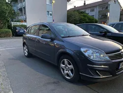 Grau Gebraucht 2008 Opel Astra Limousine | 4.440 € (Fairer Preis)