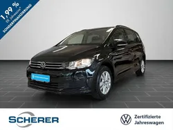 Deep black perleffekt (metallic) Gebraucht 2024 VW Touran Comfortline Van / Kleinbus | 31.900 € (Fairer Preis)