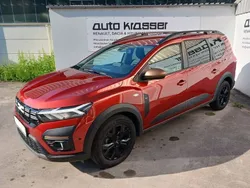 Braun Gebraucht 2024 Dacia Jogger Extreme Van / Kleinbus | 23.990 € (Teuer)
