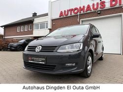 Grau Gebraucht 2019 VW Sharan Trendline Van / Kleinbus | 15.950 € (Fairer Preis)