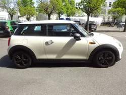 Beige Gebraucht 2016 Mini ONE Kleinwagen | 7.950 € (Fairer Preis)