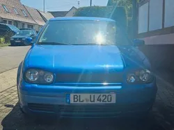 Blau Gebraucht 2000 VW Golf IV Limousine | 800 € (Superpreis)