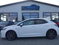 Super white 2 Gebraucht 2020 Toyota Corolla Limousine | 22.480 € (Guter Preis)