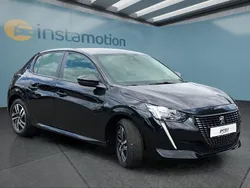Schwarz Gebraucht 2023 Peugeot 208 Kleinwagen | 17.949 € (Superpreis)