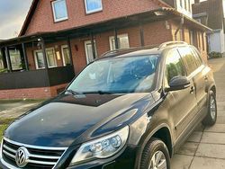 Schwarz Gebraucht 2010 VW Tiguan SUV | 7.500 € (Guter Preis)
