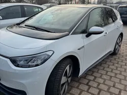 Weiß Gebraucht 2021 VW ID.3 Pro Performance Kleinwagen | 22.200 € (Fairer Preis)