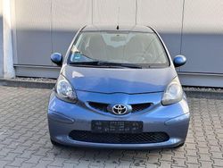Blau Gebraucht 2008 Toyota Aygo Team Kleinwagen | 5.599 € (Teuer)