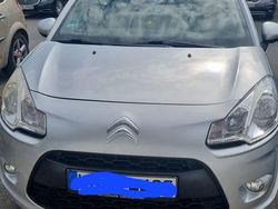 Grau Gebraucht 2009 Citroën C3 Advance Limousine | 3.200 €