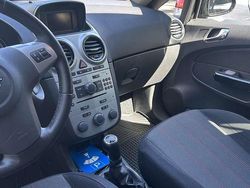 Schwarz Gebraucht 2009 Opel Corsa Sport Kleinwagen | 2.200 € (Superpreis)