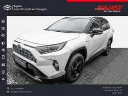 Andere farbe Gebraucht 2018 Toyota RAV4 Hybrid Style SUV | 31.650 €