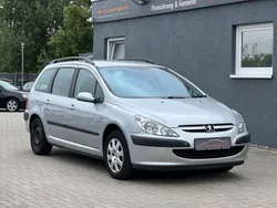 Grau Gebraucht 2003 Peugeot 307 Filou Kombi | 650 € (Guter Preis)