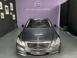 Grau Gebraucht 2013 Mercedes E200 Limousine | 15.900 € (Fairer Preis)
