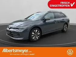 Grau Gebraucht 2024 VW Golf VIII Goal Kombi | 33.989 € (Superpreis)