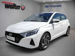Weiß Gebraucht 2021 Hyundai i20 Limousine | 13.489 € (Fairer Preis)
