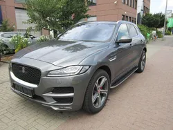 Grau Gebraucht 2016 Jaguar F-Pace SUV | 20.990 € (Etwas zu teuer)