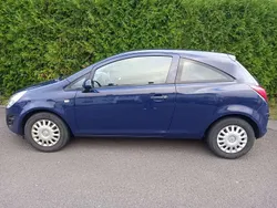 Blau Gebraucht 2012 Opel Corsa Kleinwagen | 3.200 € (Guter Preis)