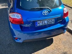 Blau Gebraucht 2012 Toyota Auris Travel Limousine | 6.000 € (Fairer Preis)