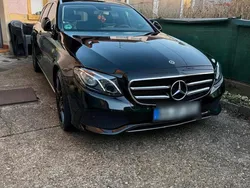 Mercedes E220