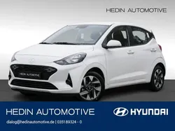 Weiß Gebraucht 2024 Hyundai i10 Trend Kleinwagen | 14.450 € (Guter Preis)