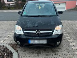 Schwarz Gebraucht 2005 Opel Meriva Van / Kleinbus | 1.100 €