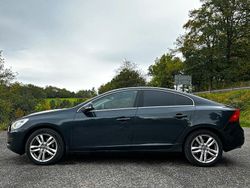 Grau Gebraucht 2012 Volvo S60 Limousine | 9.790 € (Fairer Preis)