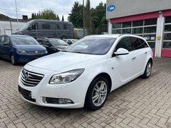 Weiß Gebraucht 2011 Opel Insignia Innovation Kombi | 2.500 € (Superpreis)