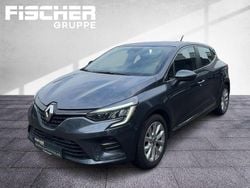 Grau Gebraucht 2021 Renault Clio V Intens Limousine | 14.490 € (Fairer Preis)