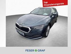 Quarzgrau metallic Gebraucht 2022 Skoda Octavia Style Kombi | 21.960 € (Guter Preis)