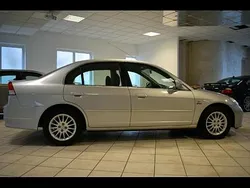 Grau Gebraucht 2004 Honda Civic Limousine | 2.000 €
