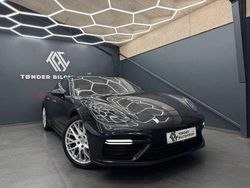 Grau Gebraucht 2016 Porsche Panamera Turbo Limousine | 58.191 € (Superpreis)