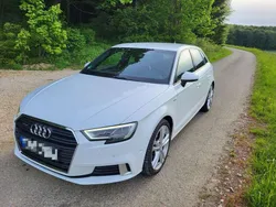 Gebraucht 2020 Audi A3 Sportback Design Kombi | 23.500 € (Superpreis)