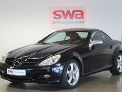 Weiß Gebraucht 2005 Mercedes SLK350 AMG Cabrio | 18.900 € (Teuer)