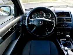 Grau Gebraucht 2007 Mercedes C200 Limousine | 5.700 €