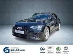 Mythosschwarz metallic (metallic) Gebraucht 2021 Audi A3 Sportback e-tron S-Line Limousine | 24.970 € (Guter Preis)