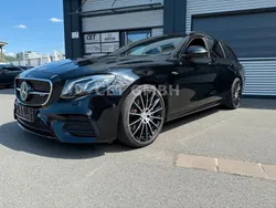 Schwarz Gebraucht 2018 Mercedes E53 AMG AMG Kombi | 34.600 € (Guter Preis)