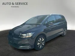 Grau Neu 2025 VW Touran Goal Van / Kleinbus | 39.990 €