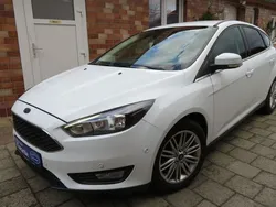 Weiß Gebraucht 2018 Ford Focus Limousine | 8.900 € (Guter Preis)